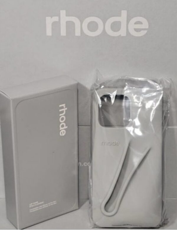 Rhode Carcasa iPhone 15 pro Max gris